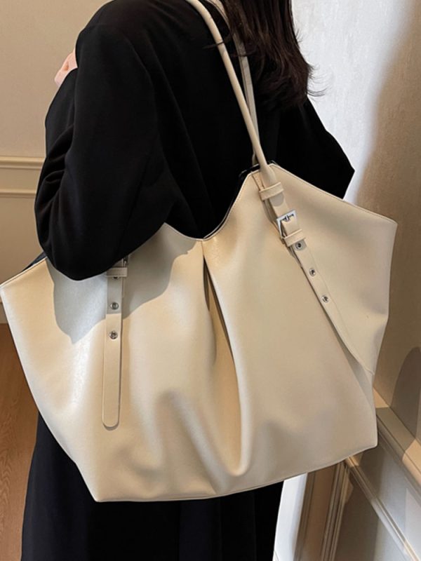 Women's Korean-Style Large-Capacity Shoulder Bag for Commuting - Trendy Winter 2025 Handbag