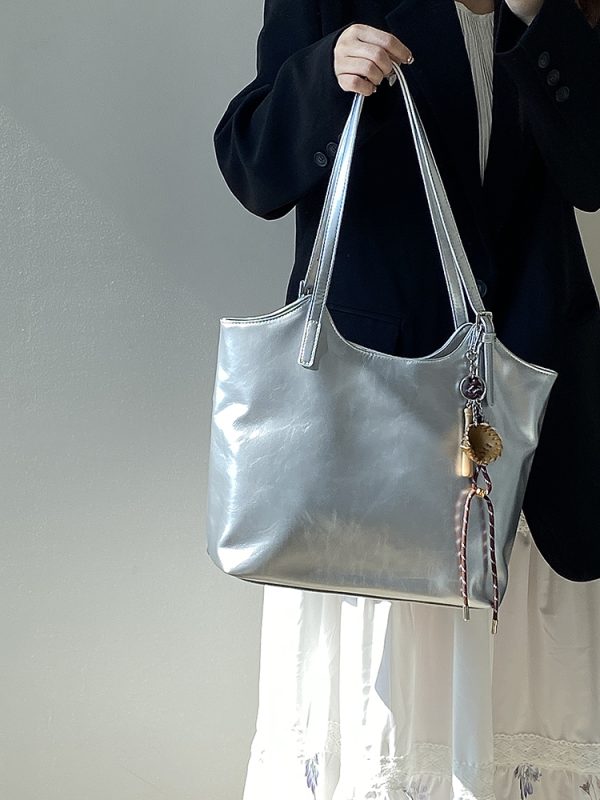 Women's Korean Style Silver Tote Bag - Trendy Large Capacity Commuter Shoulder Handbag for 2025