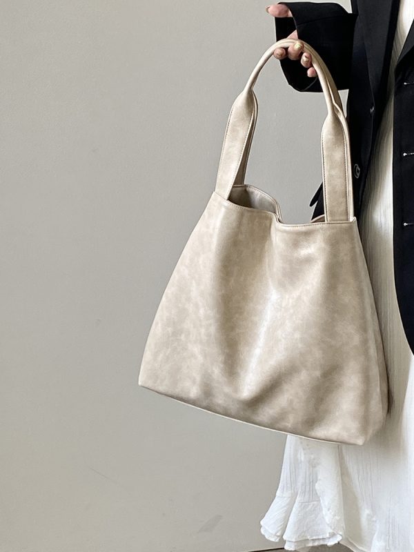 Women's Large Capacity Casual Tote Bag - Korean Style Commuter Handbag, Chic Design for Everyday Use