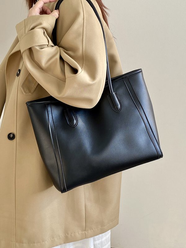 Women's Large Capacity Korean Style Shoulder Tote Bag - Versatile Commuter Design for Spring Summer 2025