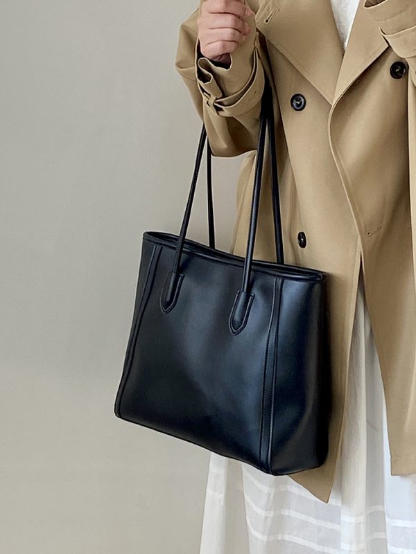 Women's Large Capacity Korean Style Shoulder Tote Bag - Versatile Commuter Design for Spring Summer 2025
