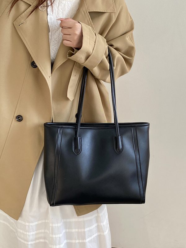Women's Large Capacity Korean Style Shoulder Tote Bag - Versatile Commuter Design for Spring Summer 2025