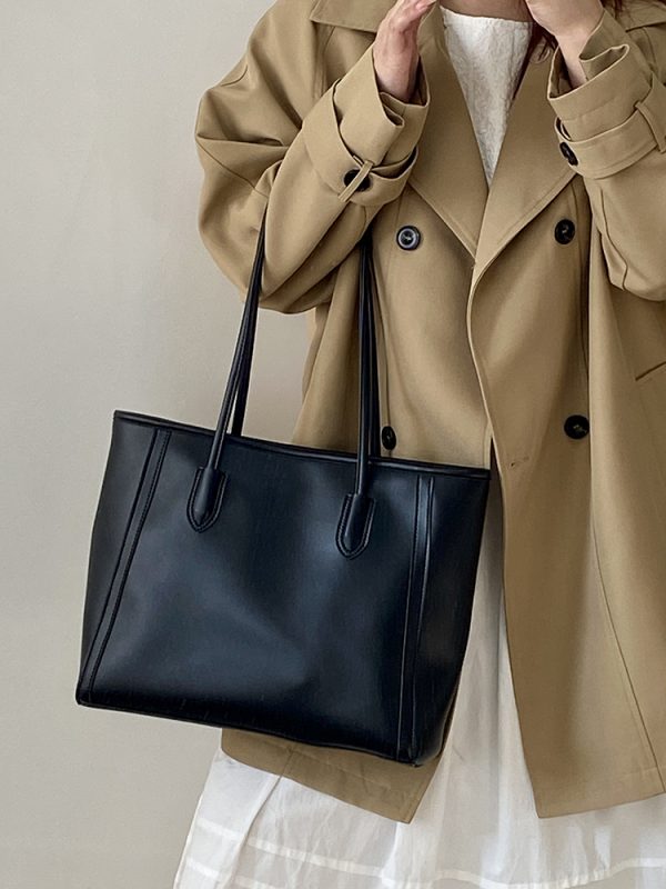 Women's Large Capacity Korean Style Shoulder Tote Bag - Versatile Commuter Design for Spring Summer 2025