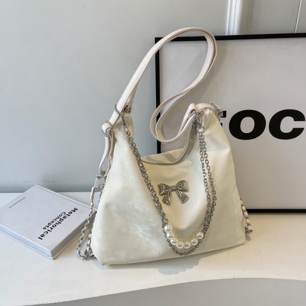 Womenâ€™s Large Capacity Tote Bag - Versatile Commuter Backpack for Spring/Summer Fashion - High-End Shoulder Bag
