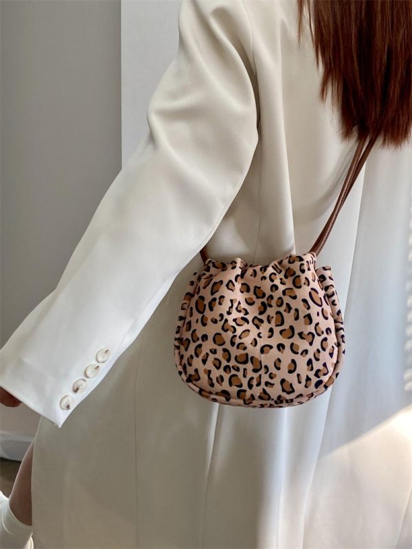 Women's Leopard Print Canvas Crossbody Bag - Minimalist Casual Design for Spring and Summer - Versatile Small Handbag