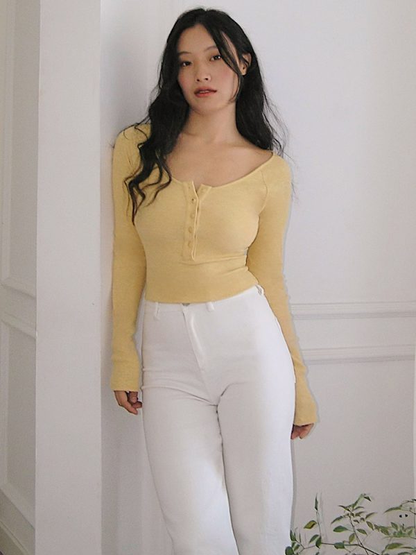 Women's Long Sleeve Slim Fit Button T-Shirt, Sexy Tight-Knit Base Layer Top, Chic Style for Everyday Wear