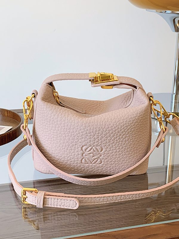 Women's Minimalist Bucket Bag - 2025 Summer Versatile Crossbody Handbag, Trendy High-End Fashion Accessory