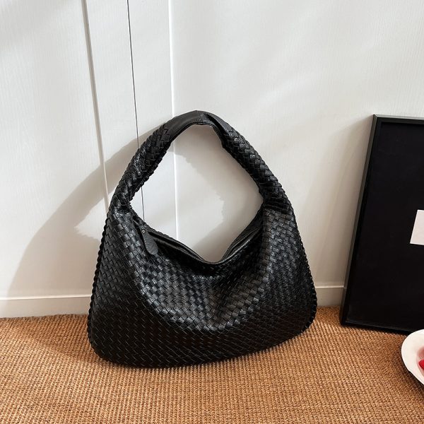 Women's Minimalist Dumpling Handbag - Large Capacity Casual Shoulder Bag for Spring/Summer 2025 Fashion