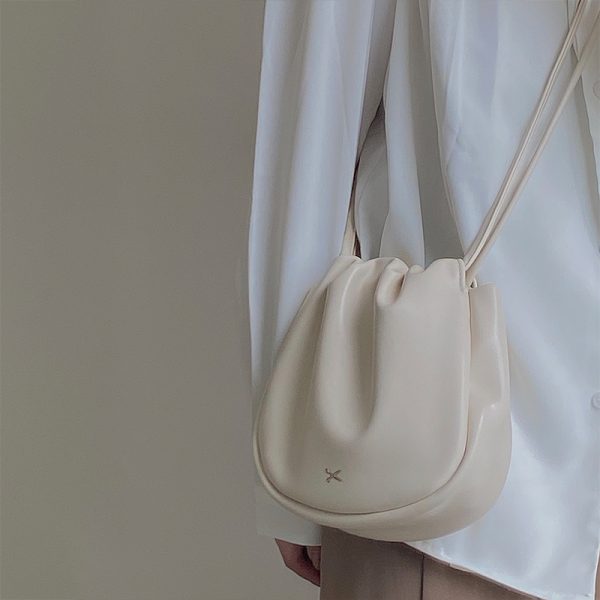 Women's Minimalist Small Crossbody Bag - Versatile Spring/Summer Design, Age-Reducing, Ideal for Students