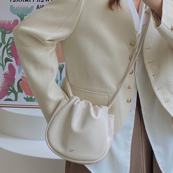 Women's Minimalist Small Crossbody Bag - Versatile Spring/Summer Design, Age-Reducing, Ideal for Students