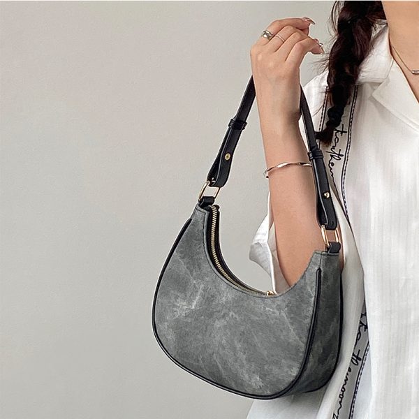 Women's Retro Crescent Bag - Spring Summer Underarm Crossbody Handbag for Stylish 2025 Niche Fashion