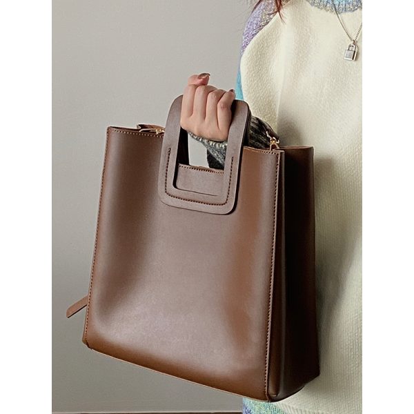 Women's Retro Handheld Tote Bag - Large Capacity Crossbody Bag for Spring Summer 2025 - Niche Design, Chic Style