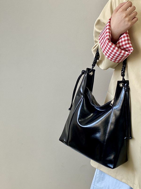 Women's Retro High-End Soft Leather Shoulder Tote Bag - Large Capacity Commuting Bag for 2025 Fashion