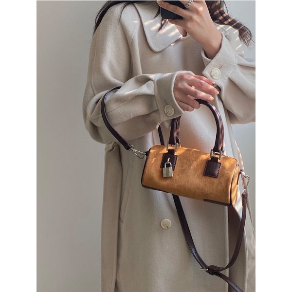 Women's Retro Lock Buckle Handbag - Spring Summer 2025 Shoulder Crossbody Small Bag - Niche Design Fashion Accessory