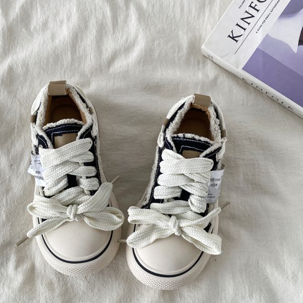 Women's Retro Round-Toe Thick-Soled Canvas Shoes - 2025 Spring Big-Headed Board Shoes, Non-Repetitive Design, Stylish Little White Sneakers