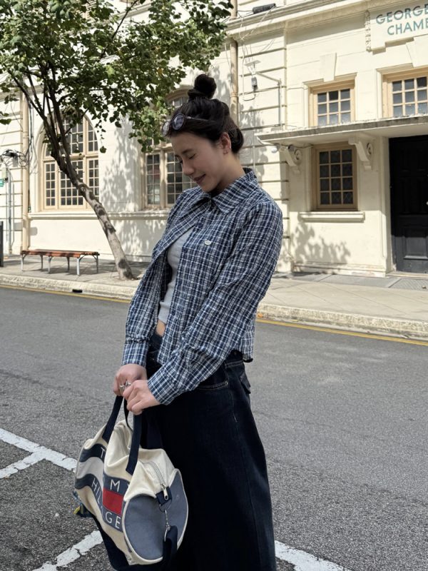 Women's Slim Fit Long Sleeve Polo Shirt - Short Version Grid Design Street Style for Spring - Trendy Hot Girl Look