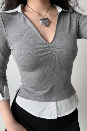 Womenâ€™s Slim Fit V-neck Spliced Two-Piece T-shirt with Three-Quarter Sleeves - Flattering Casual Top for Everyday Wear