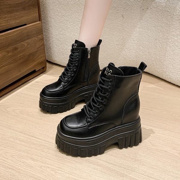 Women's Small Martin Boots - British Style, Plush Thick-Soled Short Boots for Autumn Winter 2024, Slimming Height-Increasing Design
