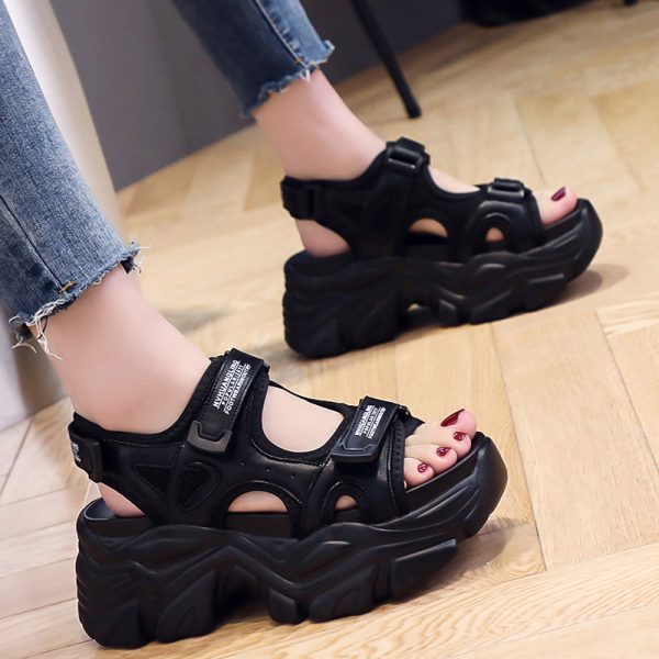 Women's Sporty Thick-Soled Sandals - Casual Versatile Beach Dad Shoes for Summer 2025, Trending Fashion Footwear