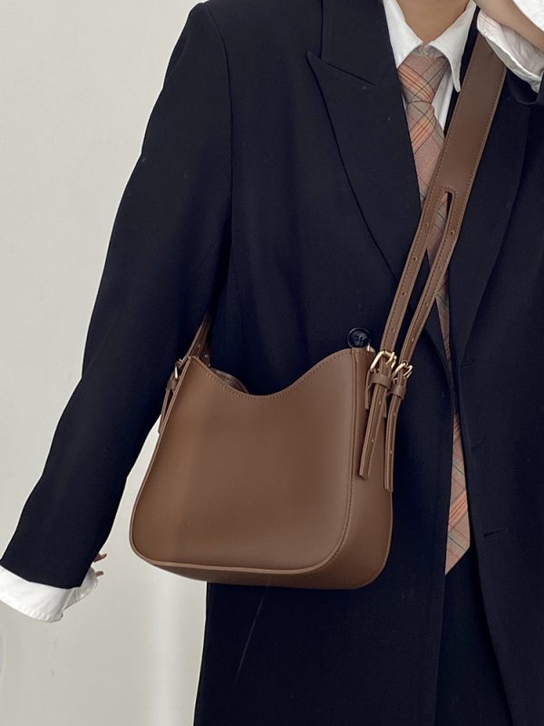 Women's Spring/Summer Underarm Bag - Versatile Crossbody Shoulder Bag in Niche Design for College Style