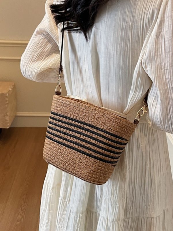 Women's Summer Straw Woven Bucket Bag - Versatile Beach Crossbody Bag for Seaside Vacation - 2025 Trendy Style