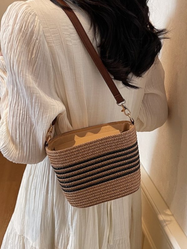 Women's Summer Straw Woven Bucket Bag - Versatile Beach Crossbody Bag for Seaside Vacation - 2025 Trendy Style