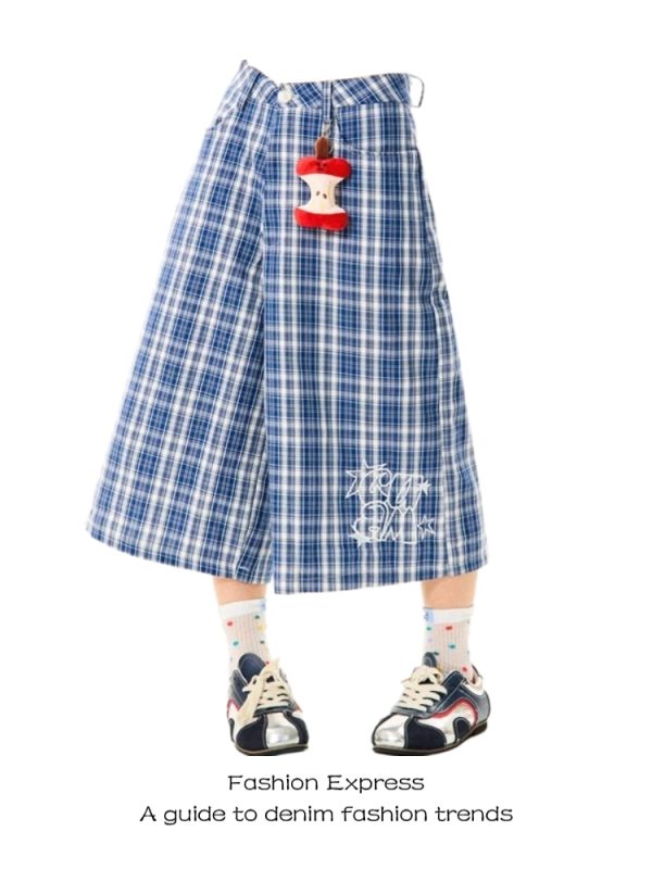 Women's Summer Wide-Leg Shorts - Japanese Retro Plaid Embroidered Loose Straight Fit Casual Seven-Point Pants