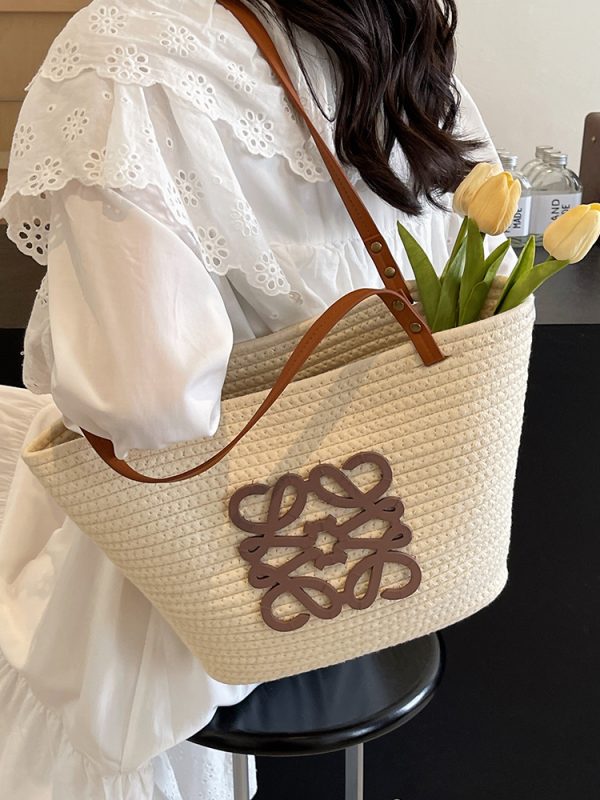Women's Summer Woven Underarm Bag - Versatile Leisure Shoulder Bag for Shopping and Outings - 2025 Fashion Trend