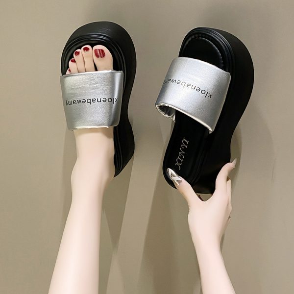 Women's Thick-Soled One-Strap Casual Sandals - Stylish Summer Beach Slippers for Outdoor Wear, 2025 Fashion Trend