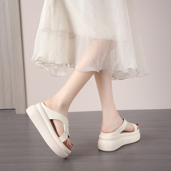 Women's Thick-Soled Platform Sandals - 2025 Summer Style High-Heeled Casual Flip-Flops for Beach Fashion