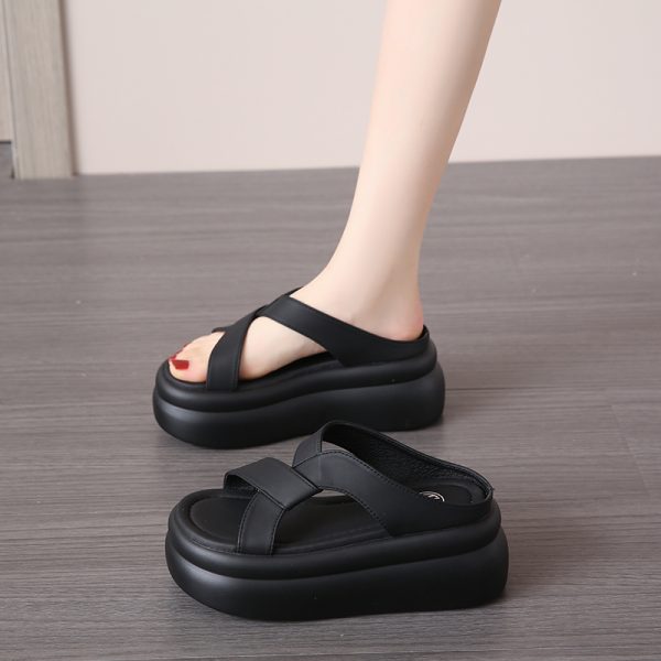 Women's Thick-Soled Platform Sandals - 2025 Summer Style High-Heeled Casual Flip-Flops for Beach Fashion