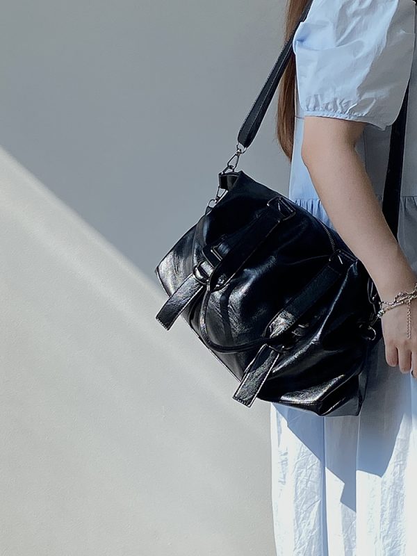 Women's Versatile Shoulder Crossbody Tote Bag - Stylish American Design, Large Capacity for Everyday Use