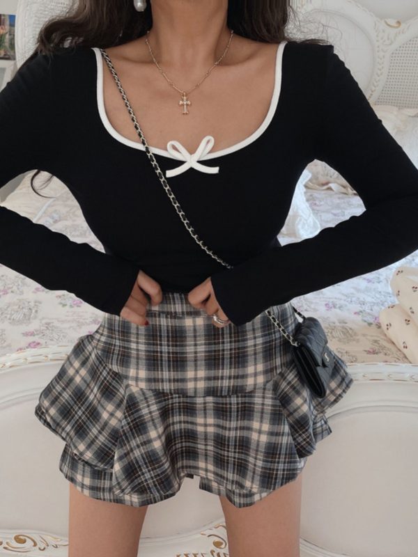 Women's Vintage-Inspired Big Round Neck Bow T-shirt - Spring Summer Sexy Tight Fit Top