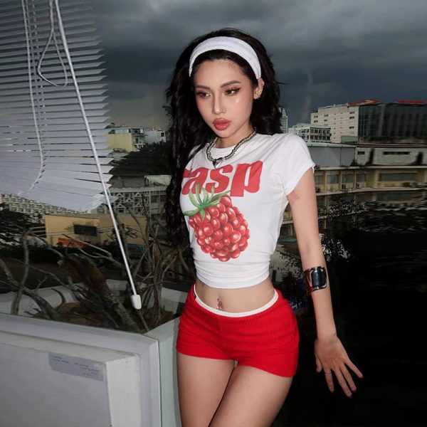 Y2K American Retro Raspberry Short Sleeve Crop Top for Women - Slim Fit Shoulder-Baring Summer Style