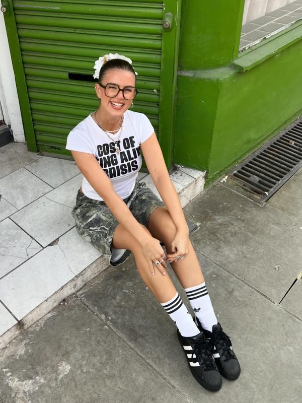 Y2K American Retro White Letter Short-Sleeve T-Shirt for Women - Summer Shoulder-Baring Sweet and Spicy Top