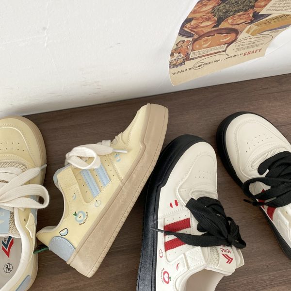 Yellow Apple Graffiti Platform Sneakers for Women - 2025 Retro Thick-Soled Casual Sports Shoes