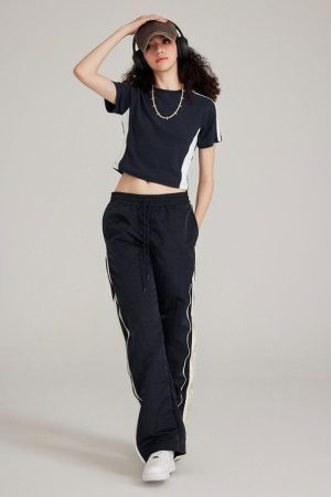 Basic Cropped Tee