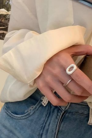 Circle Ring