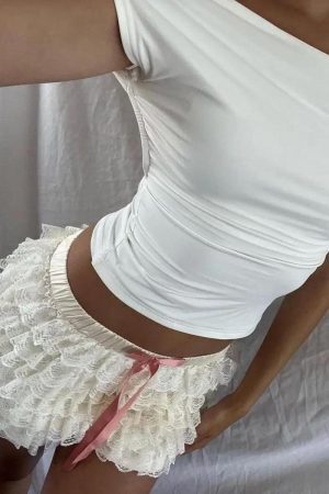 Coquette Lace Ruffled Shorts