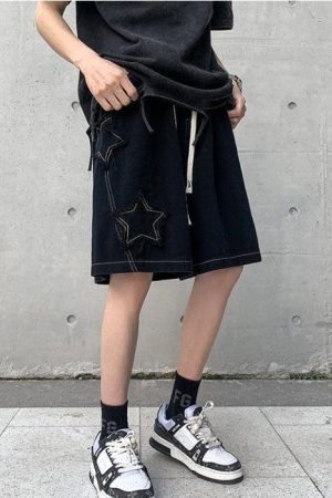 Drawstring Star Embroidered Shorts