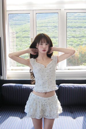 DreamyNerd Floral Ruffle Corset Top and Skirt Set
