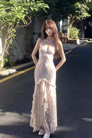 DreamyNerd Floral Ruffle Maxi Dress with Open Back and Spaghetti Straps