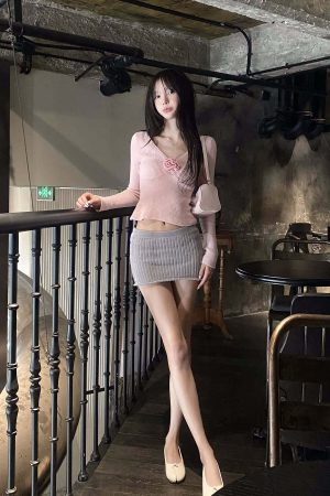 DreamyNerd Rosebud Knit Ribbed Top