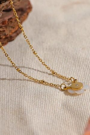 Flower Necklace