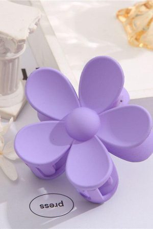 Flower Shaped Hair Clip