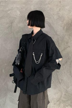 Grunge Detachable Sleeve Shirt