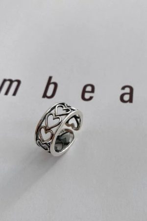 Hearts Band Ring