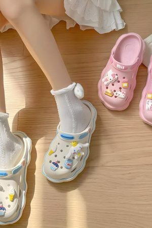 Hello Kitty Clog Slippers
