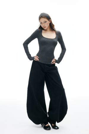 IAMXIAA Knit Long Sleeve Top with Square Neckline