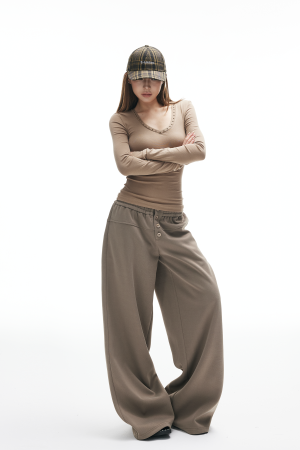 IAMXIAA Wide Leg Sweatpants with Button Detail and Relaxed Fit
